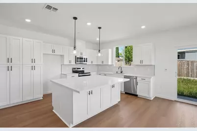 1639 Hansen Ranch Road, Olivehurst, CA 95961 - Photo 13