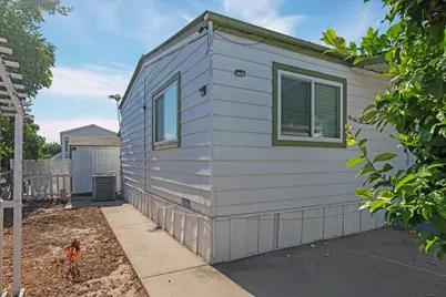 Election Lane #118, Sacramento, CA 95828 - Photo 23