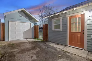 1402 Middleton St, Hanford, CA 93230 - Photo 31