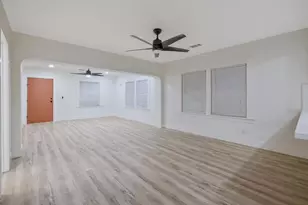 1402 Middleton St, Hanford, CA 93230 - Photo 13