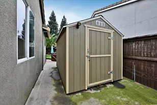 101 Haywood Ct, Roseville, CA 95747 - Photo 41