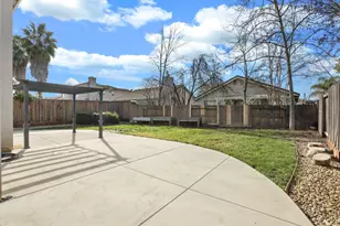 988 Padbury Ct, Galt, CA 95632 - Photo 49