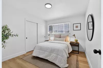 7170 Westmoreland Way, Sacramento, CA 95831 - Photo 45