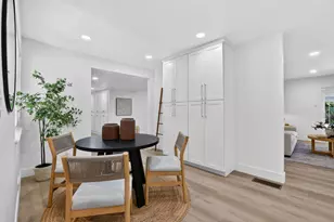 7170 Westmoreland Way, Sacramento, CA 95831 - Photo 11