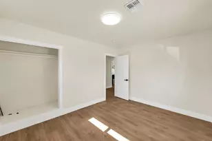 4928 Ortega, Sacramento, CA 95820 - Photo 19