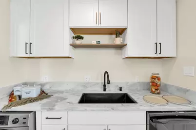 4928 Ortega, Sacramento, CA 95820 - Photo 13