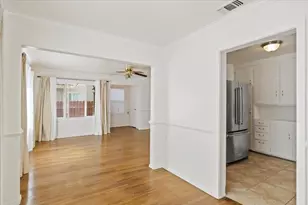 2305 Cantalier St, Sacramento, CA 95815 - Photo 5