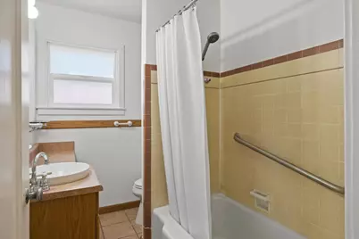 2305 Cantalier Street, Sacramento, CA 95815 - Photo 11