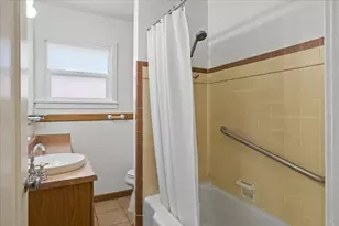 2305 Cantalier St, Sacramento, CA 95815 - Photo 11