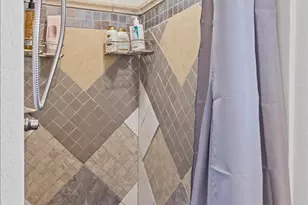 2305 Cantalier St, Sacramento, CA 95815 - Photo 25