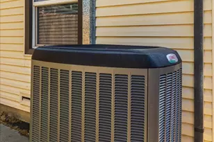 2305 Cantalier St, Sacramento, CA 95815 - Photo 31