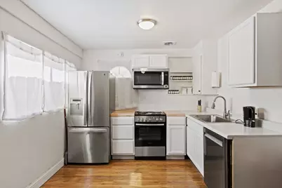 2305 Cantalier Street, Sacramento, CA 95815 - Photo 13