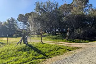 3436 Davis Dr, Burson, CA 95225 - Photo 7