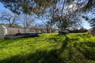 3436 Davis Dr, Burson, CA 95225 - Photo 21