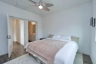 493 Tailoff Ln, Sacramento, CA 95818 - Photo 5