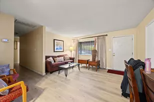 7701 39th Ave, Sacramento, CA 95824 - Photo 3