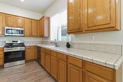 427 Alpen Rose Way, Galt, CA 95632 - Photo 17