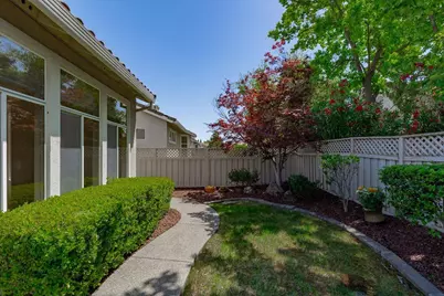7736 Rosestone Lane, Roseville, CA 95747 - Photo 13
