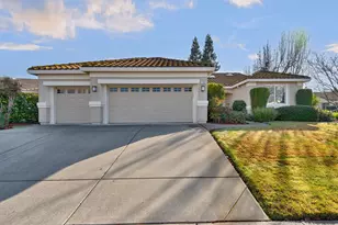 100 Roadhouse Ct, Roseville, CA 95747 - Photo 3