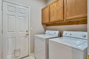 100 Roadhouse Ct, Roseville, CA 95747 - Photo 27