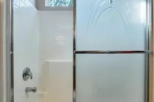 100 Roadhouse Ct, Roseville, CA 95747 - Photo 29