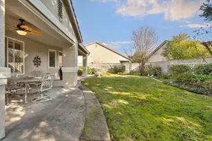 100 Roadhouse Ct, Roseville, CA 95747 - Photo 39