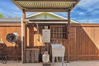 6441 Rexford Way, Carmichael, CA 95608 - Photo 37