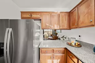 7437 Auburn Oaks Ct, Citrus Heights, CA 95621 - Photo 9