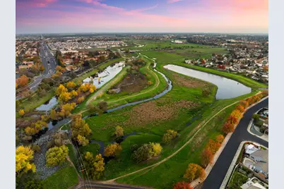 8810 Laguna Star Drive, Elk Grove, CA 95758 - Photo 75