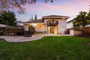 8810 Laguna Star Dr, Elk Grove, CA 95758 - Photo 51