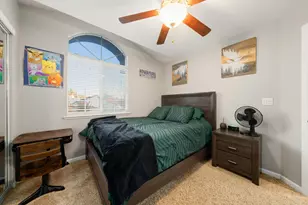 8810 Laguna Star Dr, Elk Grove, CA 95758 - Photo 29