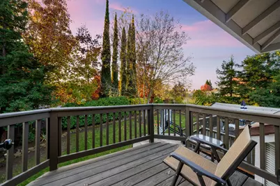 8810 Laguna Star Drive, Elk Grove, CA 95758 - Photo 21