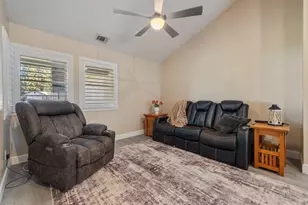 4221 Waymar Ct, Carmichael, CA 95608 - Photo 11