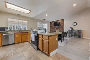 4221 Waymar Ct, Carmichael, CA 95608 - Photo 13