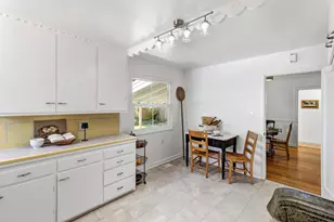 131 46th St, Sacramento, CA 95819 - Photo 21