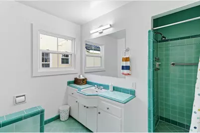 131 46th Street, Sacramento, CA 95819 - Photo 29