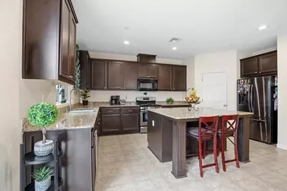 344 N Red Lion Way, Newman, CA 95360 - Photo 9