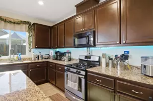 344 N Red Lion Way, Newman, CA 95360 - Photo 5