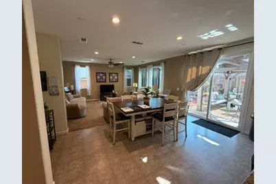 344 N Red Lion Way, Newman, CA 95360 - Photo 3