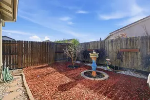 344 N Red Lion Way, Newman, CA 95360 - Photo 15