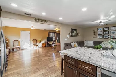 637 Thomas Street, Woodland, CA 95776 - Photo 13