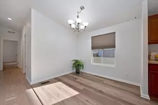 Cambria, Citrus Heights, CA 95621 - Photo 19