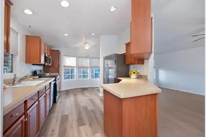 Cambria, Citrus Heights, CA 95621 - Photo 13