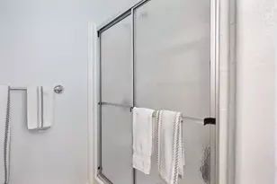 Cambria, Citrus Heights, CA 95621 - Photo 21