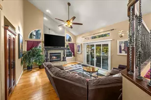 4800 Runway Dr, Fair Oaks, CA 95628 - Photo 13