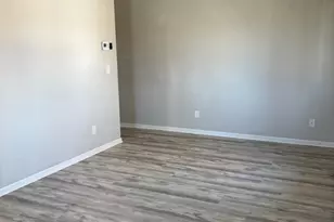 206 W 12th St, Tracy, CA 95376 - Photo 9