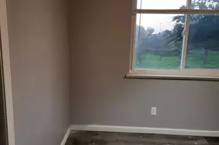 4536 E Simpson Ave, Fresno, CA 93703 - Photo 13