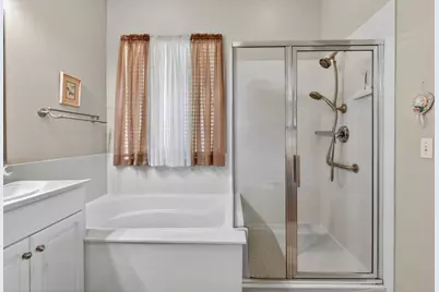 5849 Silveroak Circle, Stockton, CA 95219 - Photo 19