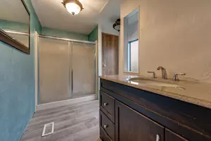 Royal Crest Circle, Rancho Cordova, CA 95670 - Photo 17