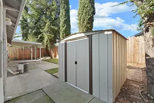 2449 Calvert St, Stockton, CA 95210 - Photo 35